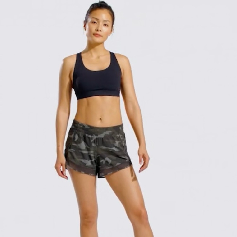 NWT! Athleta Printed Mesh Racer Run Short